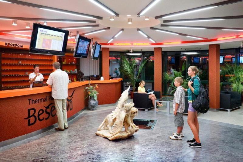 Apartman Liptov - Hotel Besenova Bagian luar foto